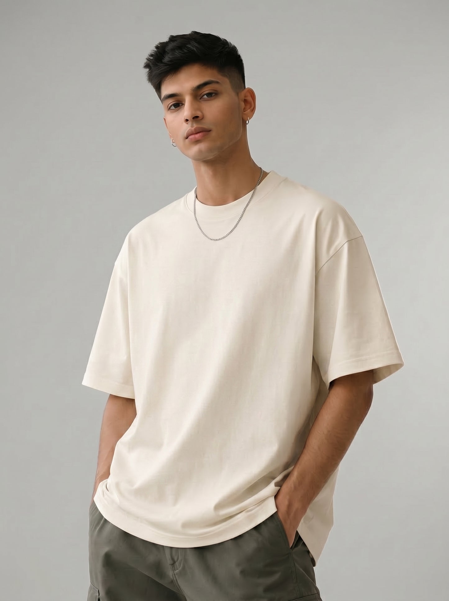 AesthoLook Plain - Drip Oversized Cream Tee